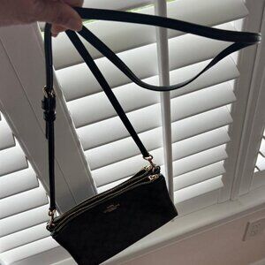 Coach Double Pouch Leather Shoulder Bag